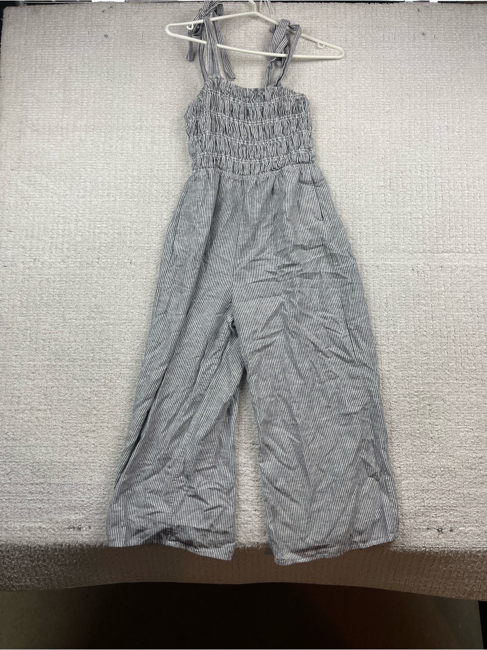 Garage Wide leg jumpsuit in size small